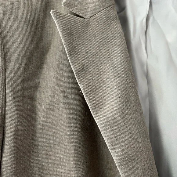 H&M Light Gray Blazer - Picture 4 of 4